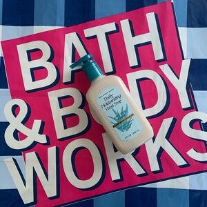 NWT Bath & Body Works Cool Aloe Water Daily Moisturizing Hand Soap